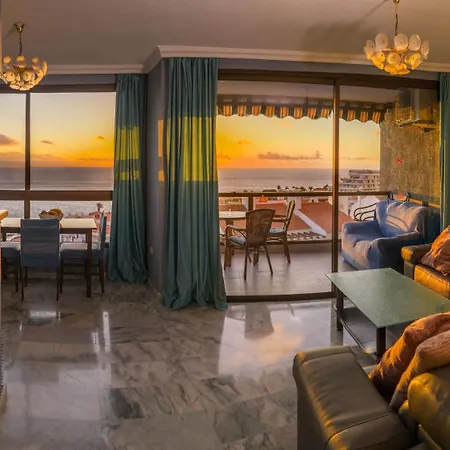 Panoramic Ocean Views